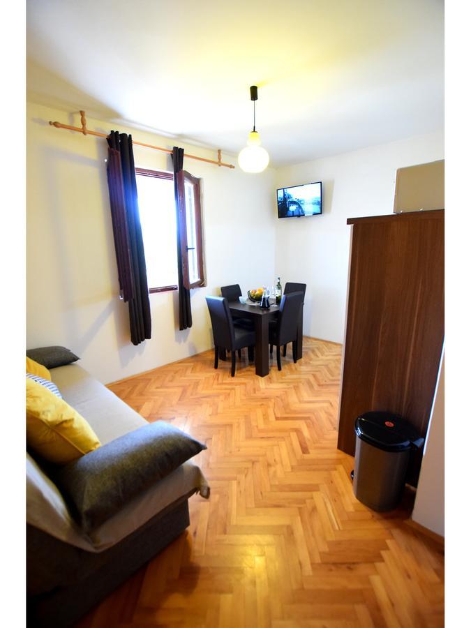Apartments Laroom Seline Exterior foto